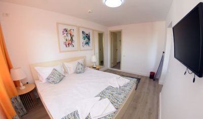 Imagine pentru Spring Holiday Resort 3* valabile pentru Litoral 2023