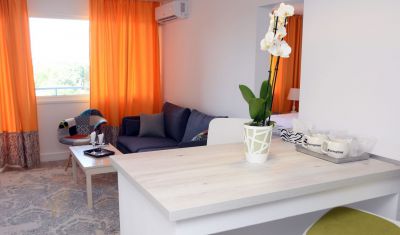 Imagine pentru Spring Holiday Resort 3* valabile pentru Litoral 2023
