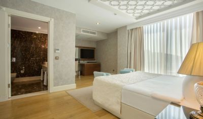 Imagine pentru Vogue Hotel Supreme Bodrum 5*  valabile pentru Litoral 2023