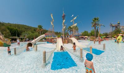 Imagine pentru Aqua Fantasy Aquapark Hotel & Spa 5* valabile pentru Litoral 2024