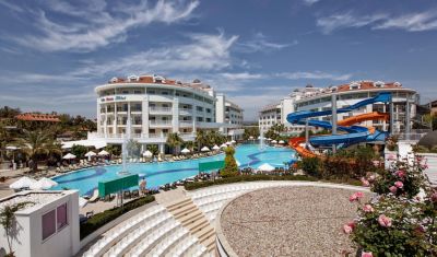 Imagine pentru Hotel Alba Queen 5* valabile pentru Litoral 2024