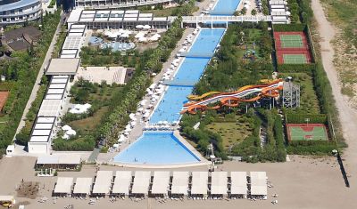 Imagine pentru Hotel Crystal Centro Resort 5* valabile pentru Litoral 2024