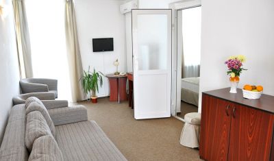 Imagine pentru Hotel Decebal 3* valabile pentru Litoral 2024