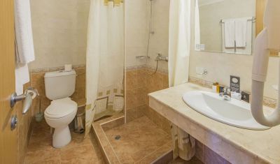 Imagine pentru Hotel Holiday Park 4*  valabile pentru Litoral 2024