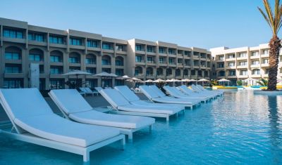 Imagine pentru Hotel Iberostar Selection Kuriat Palace 5* valabile pentru Litoral 2024