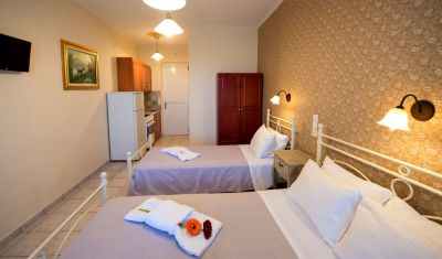 Imagine pentru Hotel Kastro Maistro 3* valabile pentru Litoral 2024