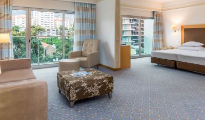 Imagine pentru Hotel Pestana Carlton Madeira 5* valabile pentru Litoral 2024