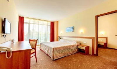 Imagine pentru Hotel Riagor 4* valabile pentru Litoral 2024