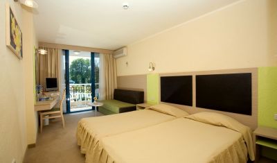 Imagine pentru Hotel Slavuna 3*  valabile pentru Litoral 2024