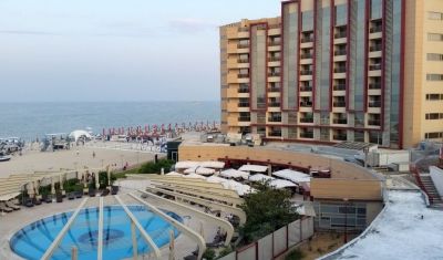 Imagine pentru Hotel Vega 5* valabile pentru Litoral 2024