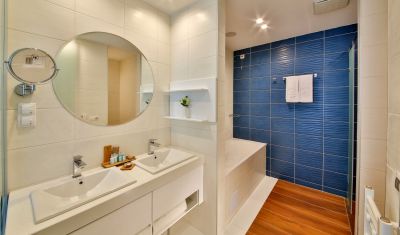 Imagine pentru Maritim Hotel Paradise Blue 5* valabile pentru Litoral 2024