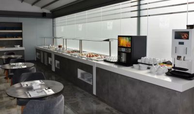 Imagine pentru 4-You Hotel Apartments 3* valabile pentru Litoral 2025