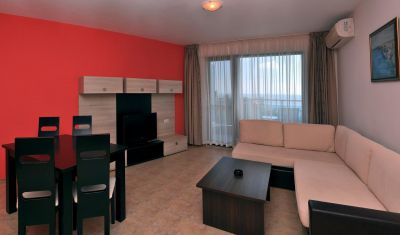 Imagine pentru  Aparthotel Royal Cove 3* valabile pentru Litoral 2025