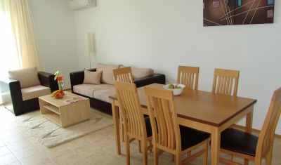 Imagine pentru  Aparthotel Royal Cove 3* valabile pentru Litoral 2025