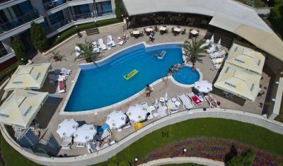 Imagine pentru  Aparthotel Royal Cove 3* valabile pentru Litoral 2025