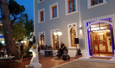 Imagine pentru A for Art Hotel 4* valabile pentru Litoral 2025