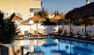 Imagine pentru Alexandra Studios & Apartments 3*  valabile pentru Litoral 2025