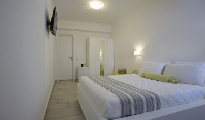 Imagine pentru Alexandra Studios & Apartments 3*  valabile pentru Litoral 2025
