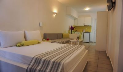 Imagine pentru Alexandra Studios & Apartments 3*  valabile pentru Litoral 2025
