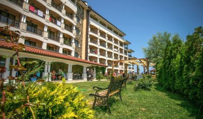 Imagine pentru Aparthotel Casablanca 4*  valabile pentru Litoral 2025