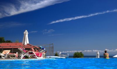 Imagine pentru Aparthotel Garden of Eden 4*  valabile pentru Litoral 2025