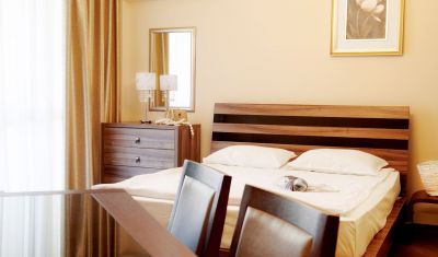 Imagine pentru Aparthotel Golden Line 4*  valabile pentru Litoral 2025