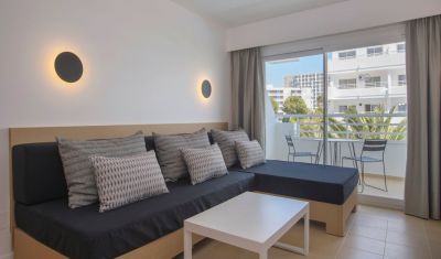 Imagine pentru Aparthotel HM Martinique 4* valabile pentru Litoral 2025