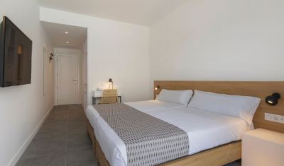 Imagine pentru Aparthotel HM Martinique 4* valabile pentru Litoral 2025