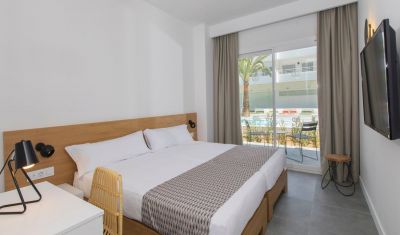 Imagine pentru Aparthotel HM Martinique 4* valabile pentru Litoral 2025