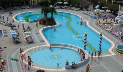 Imagine pentru ApartHotel Holiday 4* valabile pentru Litoral 2025