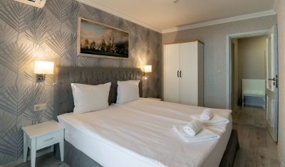 Imagine pentru Aparthotel Maria Palace 2*  valabile pentru Litoral 2025