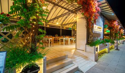 Imagine pentru Aparthotel Maria Palace 2*  valabile pentru Litoral 2025
