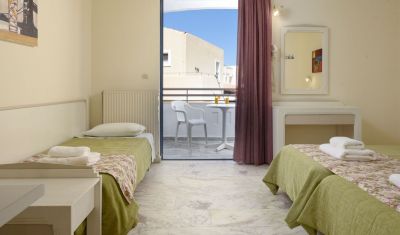 Imagine pentru Ariadne Hotel Apartments 2* valabile pentru Litoral 2025