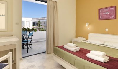 Imagine pentru Ariadne Hotel Apartments 2* valabile pentru Litoral 2025