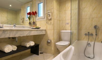 Imagine pentru Ariti Grand Hotel Corfu 4* valabile pentru Litoral 2025