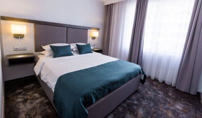 Imagine pentru Best Western Plus Premium Inn Hotel & Casino 4* valabile pentru Litoral 2025