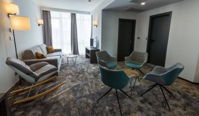 Imagine pentru Best Western Plus Premium Inn Hotel & Casino 4* valabile pentru Litoral 2025