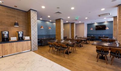 Imagine pentru Best Western Plus Premium Inn Hotel & Casino 4* valabile pentru Litoral 2025