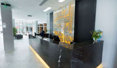 Imagine pentru Best Western Plus Premium Inn Hotel & Casino 4* valabile pentru Litoral 2025