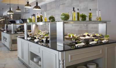 Imagine pentru Casa di Fiore Spa & Medical Hotel 5* valabile pentru Litoral 2025