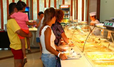 Imagine pentru Complex Hotelier Club Dunarea 3* valabile pentru Litoral 2025