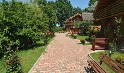 Imagine pentru Complex Lacul Racilor 3* valabile pentru Litoral 2025