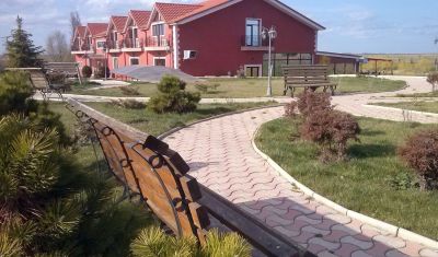 Imagine pentru Complex Lacul Racilor 3* valabile pentru Litoral 2025