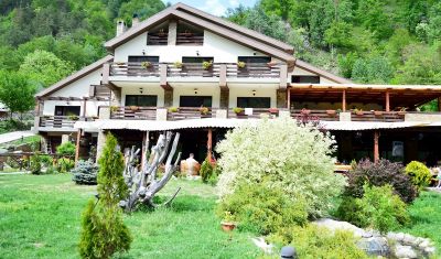 Imagine pentru Complex Turistic Valahia 4*/3* - Demipensiune + Masa Festiva Craciun valabile pentru Litoral 2025