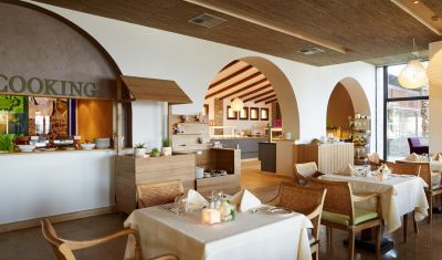 Imagine pentru Eagles Palace Hotel & Spa 5* valabile pentru Litoral 2025