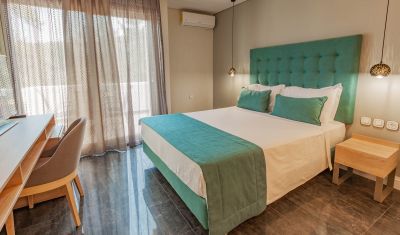 Imagine pentru Esperides Hotel & Suites 3* valabile pentru Litoral 2025