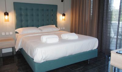 Imagine pentru Esperides Hotel & Suites 3* valabile pentru Litoral 2025