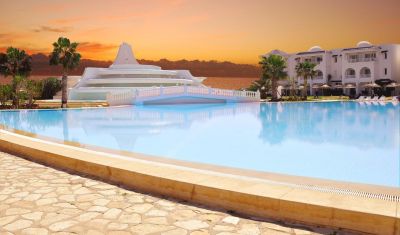 Imagine pentru Golden Tulip Taj Sultan Resort 5* valabile pentru Litoral 2025