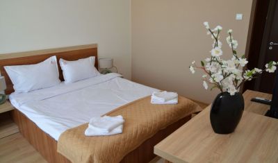 Imagine pentru Grand Hotel Astoria 3* valabile pentru Litoral 2025