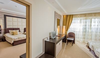 Imagine pentru Grand Hotel Pomorie 5* valabile pentru Litoral 2025